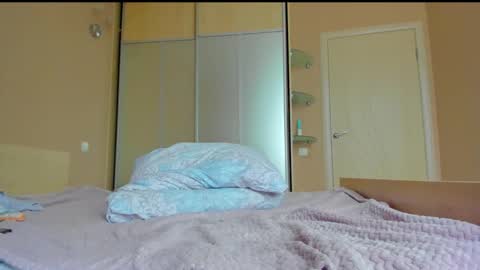 Anna online show from December 5, 7:51 am