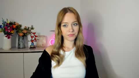 Cindy online show from April 30, 5:45 am