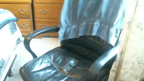 perkymalenipples online show from April 25, 1:24 pm