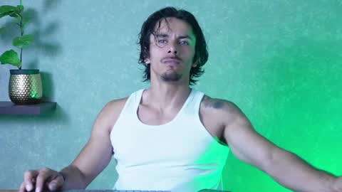andres    online show from June 22, 6:37 pm