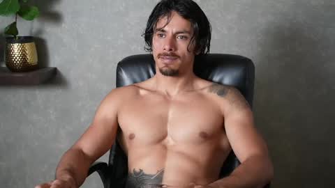 andres    online show from August 5, 5:10 pm