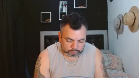 Carlos online show from January 30, 8:31 pm