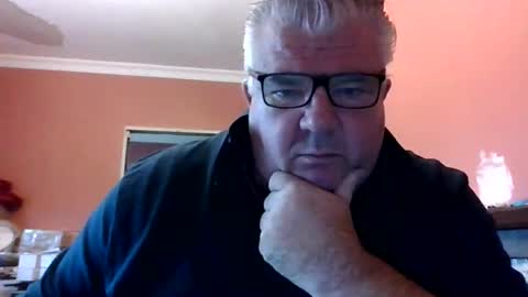 pete112991 online show from December 1, 12:03 pm