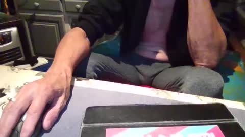 Snapshot of peter_on_kik chatting on September 25, 4:19 am make me cum in pvt dutch german daddy c2c bigcock online show from September 25, 4:19 am