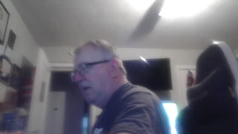peterinohio57 online show from June 9, 10:26 am