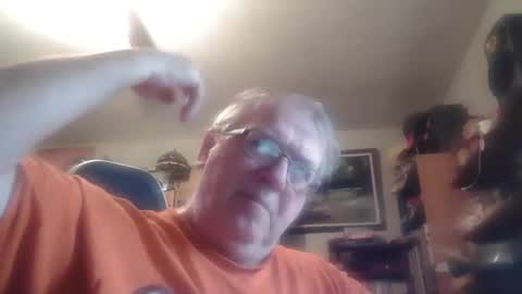 peterinohio57 online show from April 24, 11:56 am