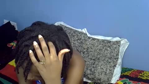 petite_star2 online show from February 17, 8:02 am