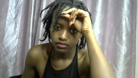 petite_star2 online show from January 7, 6:46 pm