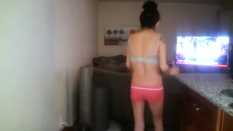 petite treat  online show from July 2, 2:53 am