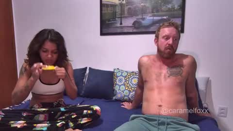 Snapshot of petitebubblegum chatting on October 13, 12:23 am Caramel princesa online show from October 13, 12:23 am