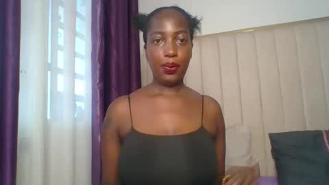 petiteebony6 online show from May 13, 8:24 am