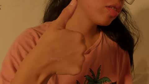 Snapshot of petitgirl_ chatting on February 28, 1:47 am  J A S S  online show from February 28, 1:47 am