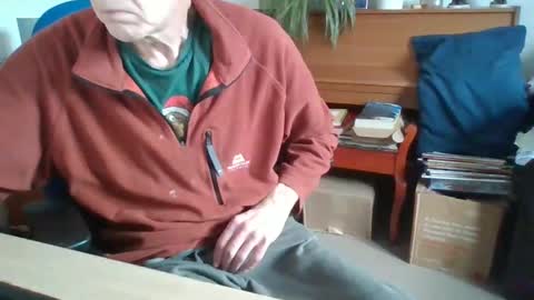 petitwilly online show from January 6, 10:35 am