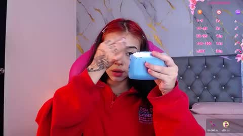 Pettit Courtny online show from February 12, 12:05 am