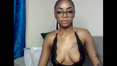 Arielle online show from September 24, 3:52 pm