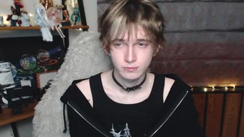 soren online show from April 27, 8:06 pm