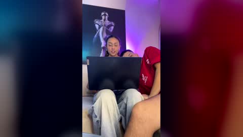 Peyton   online show from April 24, 11:51 pm