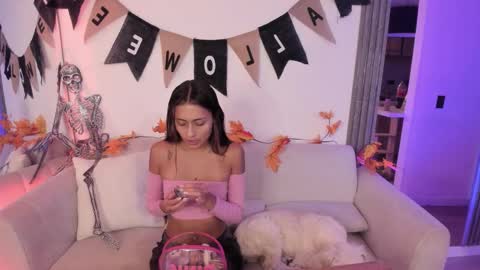 Peyton   online show from October 12, 3:21 am