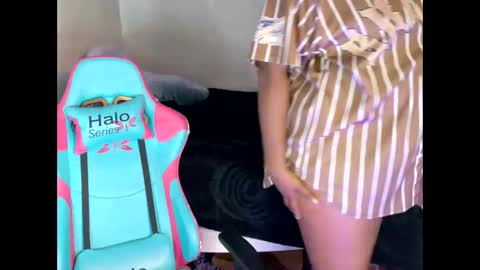 Destiny Adams online show from December 2, 5:26 am