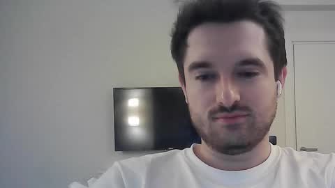 PhilipBorison online show from February 10, 6:38 am