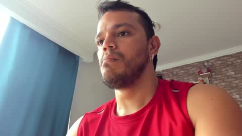 Snapshot of philipe_inzagui chatting on December 2, 8:50 pm Philipe online show from December 2, 8:50 pm