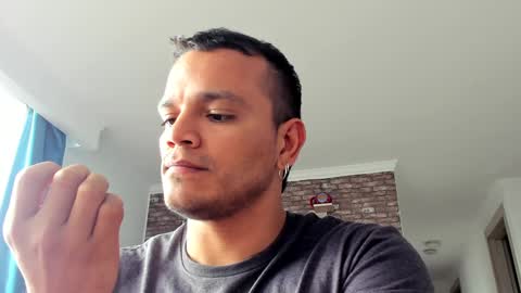 Snapshot of philipe_inzagui chatting on December 16, 6:59 pm Philipe online show from December 16, 6:59 pm
