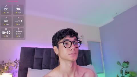 Phillip online show from December 15, 12:28 am