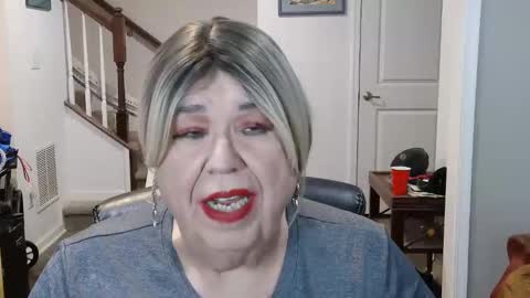 Snapshot of phillyguy195601 chatting on September 14, 4:04 am Geri online show from September 14, 4:04 am