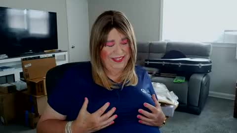 Geri online show from July 2, 5:18 pm