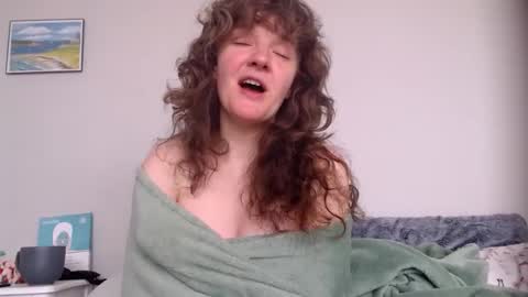 sophie online show from February 21, 3:21 pm