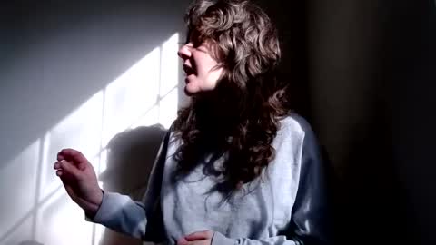 sophie online show from January 8, 3:50 pm