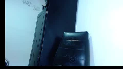 AdnierGnz online show from March 3, 2:28 pm