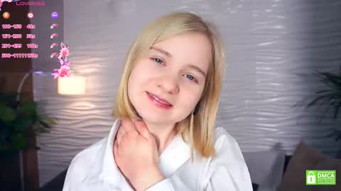 Hann G. Jones online show from December 3, 4:02 am