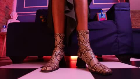    Special Couple Show - WELCOME TO XMAS   5 and 6 December  - 2 at 8 pm COL hour online show from October 26, 10:53 pm