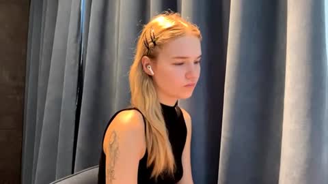 Kristie online show from July 11, 9:23 am