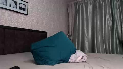 pickmerider online show from September 12, 9:28 pm