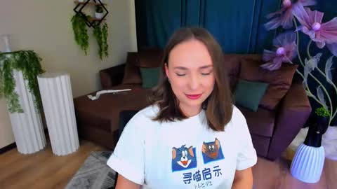 Snapshot of pieceofinspiration chatting on October 15, 8:09 pm Emelie online show from October 15, 8:09 pm
