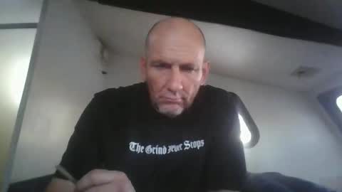 pierce702420 online show from April 11, 1:26 pm