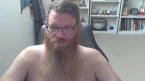 pierced2878 online show from June 4, 9:10 pm