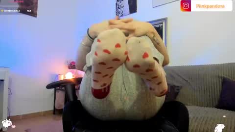 PiinkPandora online show from May 7, 9:54 pm