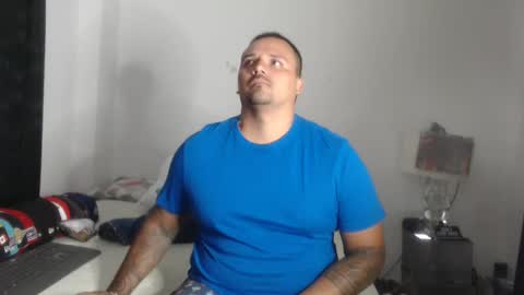 pikoro_gomez online show from March 4, 1:55 am