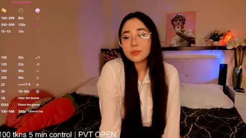 Pixsy online show from July 18, 8:05 am