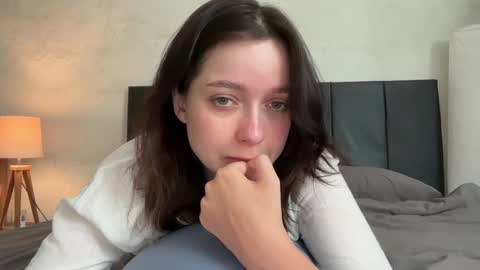 Snapshot of pileacadieri__ chatting on January 25, 5:29 am Trisha     online show from January 25, 5:29 am