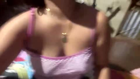 pinay_mommyyy online show from June 4, 7:31 pm