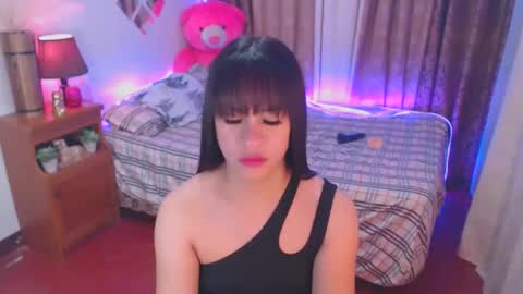Snapshot of pinay_shawnx chatting on September 28, 6:33 am pinay_shawnx online show from September 28, 6:33 am