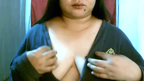 pinayjona online show from February 8, 12:08 pm