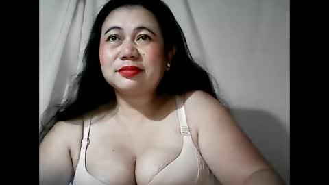 pinaymama12345 online show from February 22, 11:18 pm