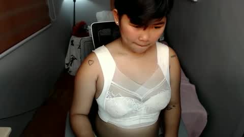 Lyn the Lesbian online show from January 5, 6:46 am