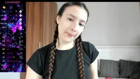 Snapshot of pingviluly chatting on September 29, 6:34 am pingviluly online show from September 29, 6:34 am