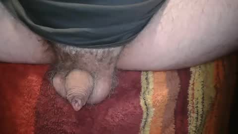 Snapshot of pinholder chatting on December 8, 8:47 pm Michael online show from December 8, 8:47 pm